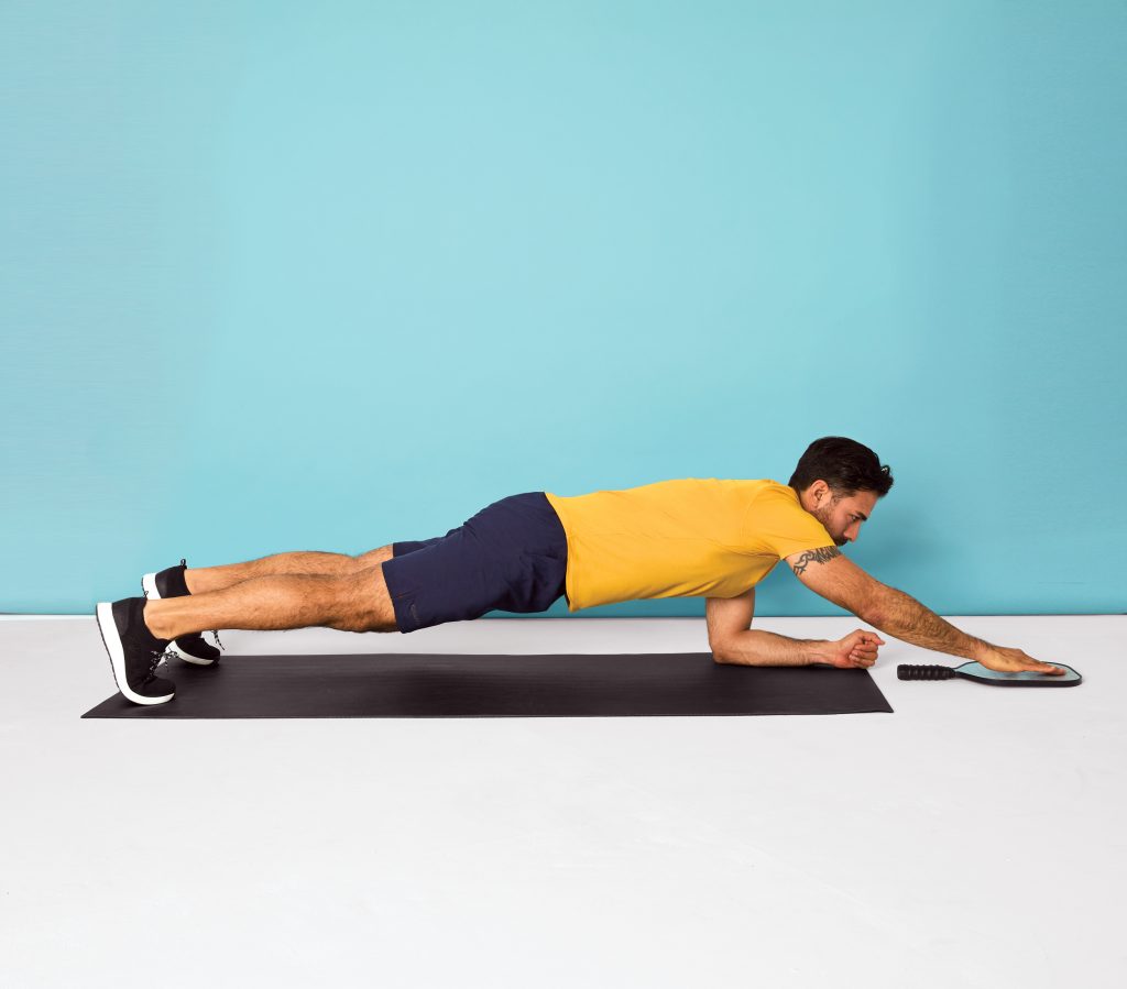 InPickleball | Forearm plank reach-and-tap B